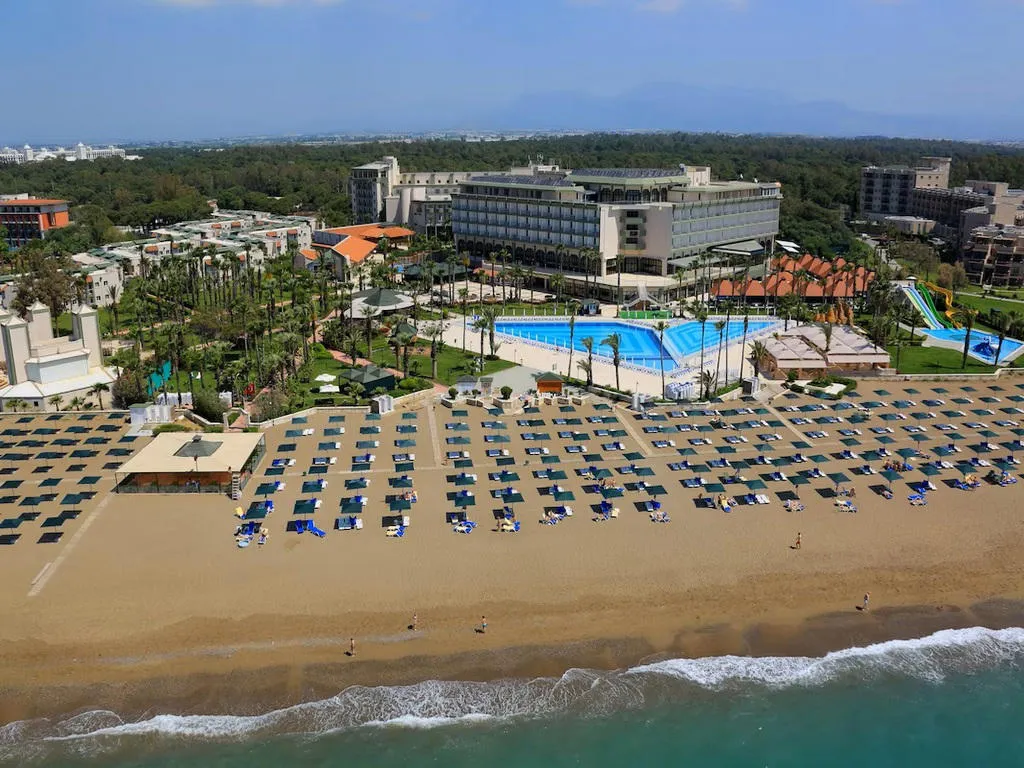 Adora Hotel & Resort, pamje e hotelit në Belek