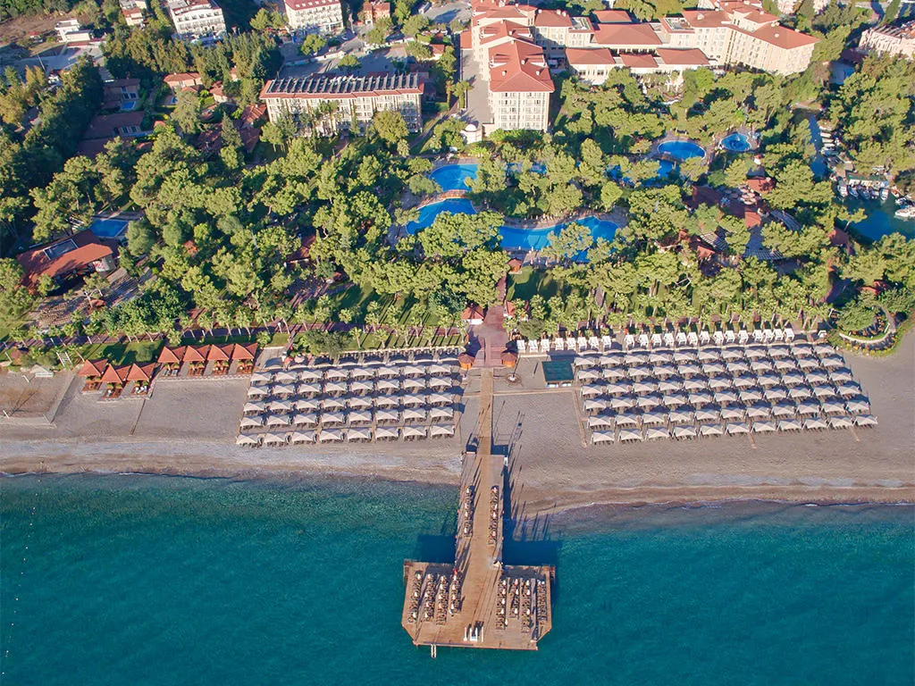 Akka Antedon Hotel, pamje e hotelit në Kemer