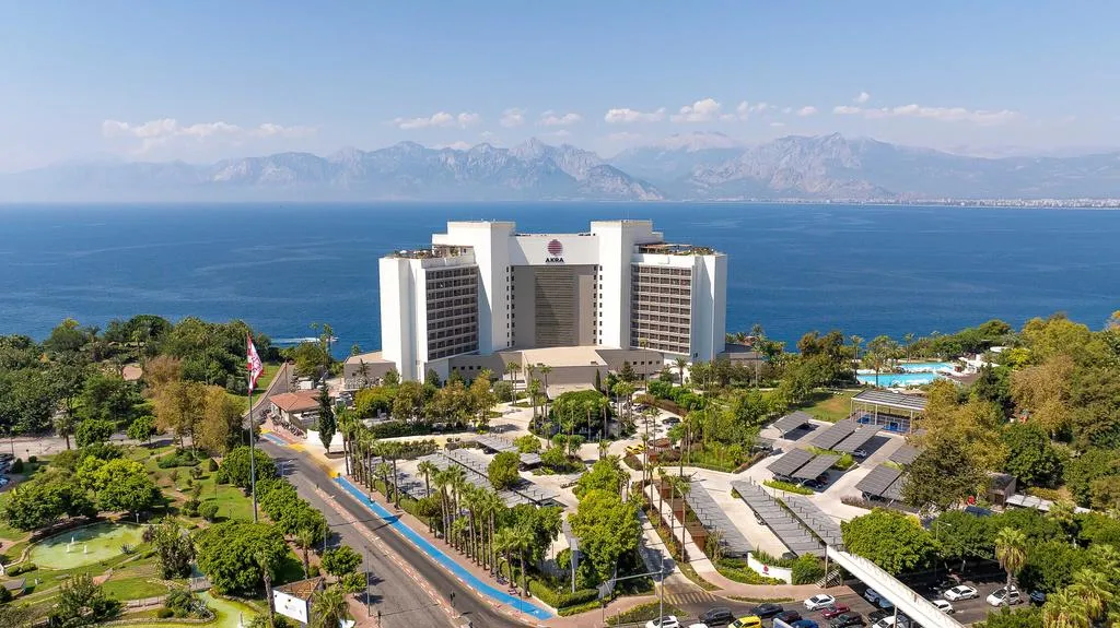 Akra Antalya, pamje e hotelit në Antalya