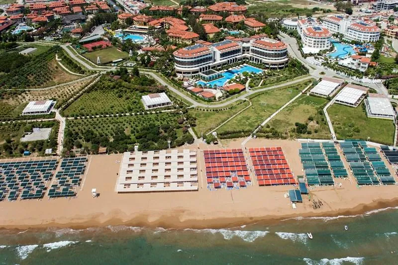 Alba Queen, pamje e hotelit në Side