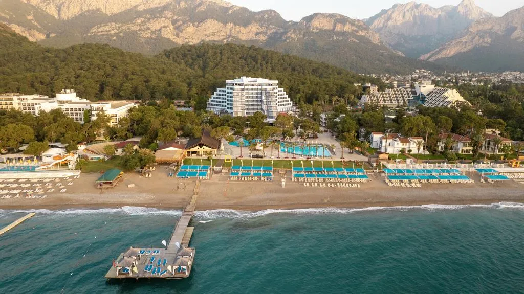 Amara Comfort Resort Kemer, pamje e hotelit në Kemer