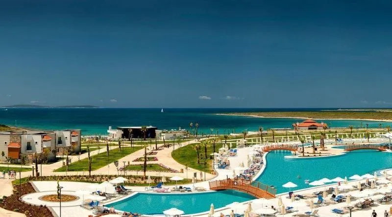 Aquasis De Luxe Resort & Spa, pamje e hotelit në Didim