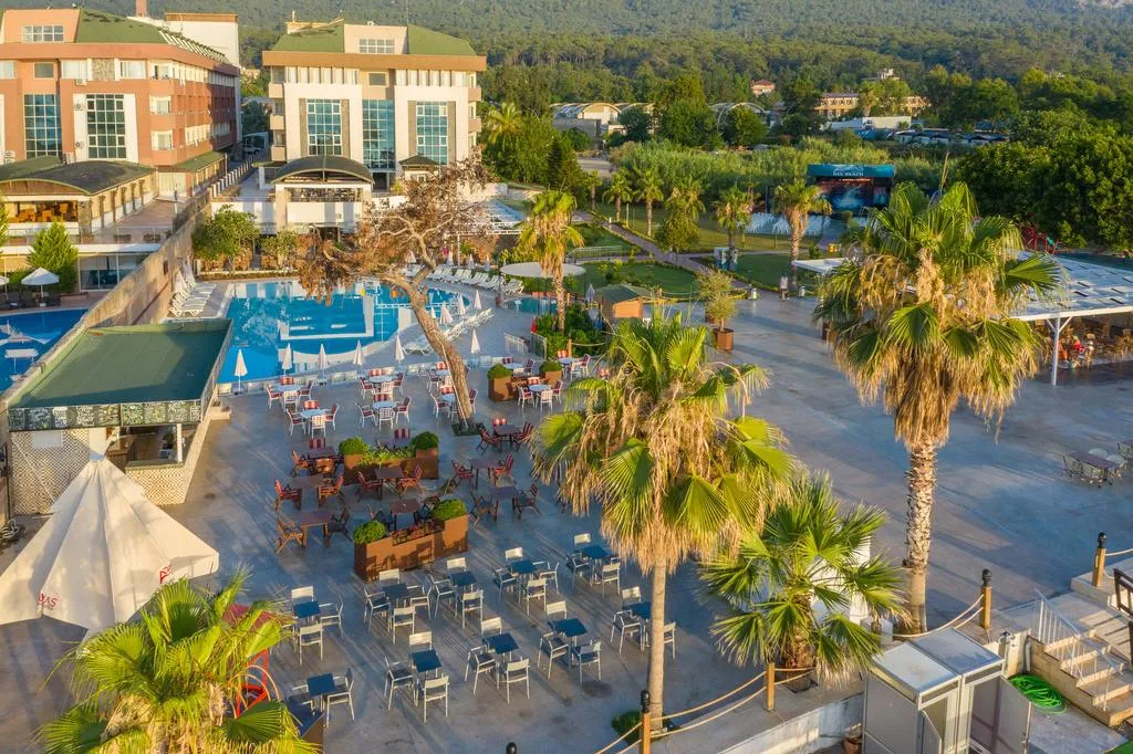 Armas Gul Beach, pamje e hotelit në Kemer