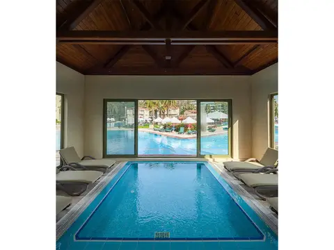 Arum Barut Collection, fotografia 18 nga 20