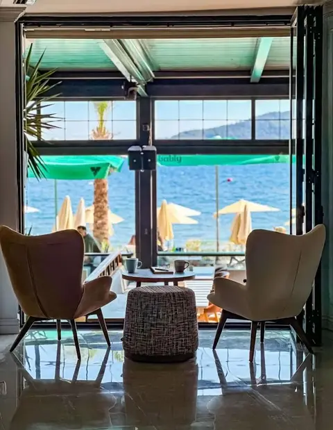 Aurasia Beach Hotel, fotografia 10 nga 20