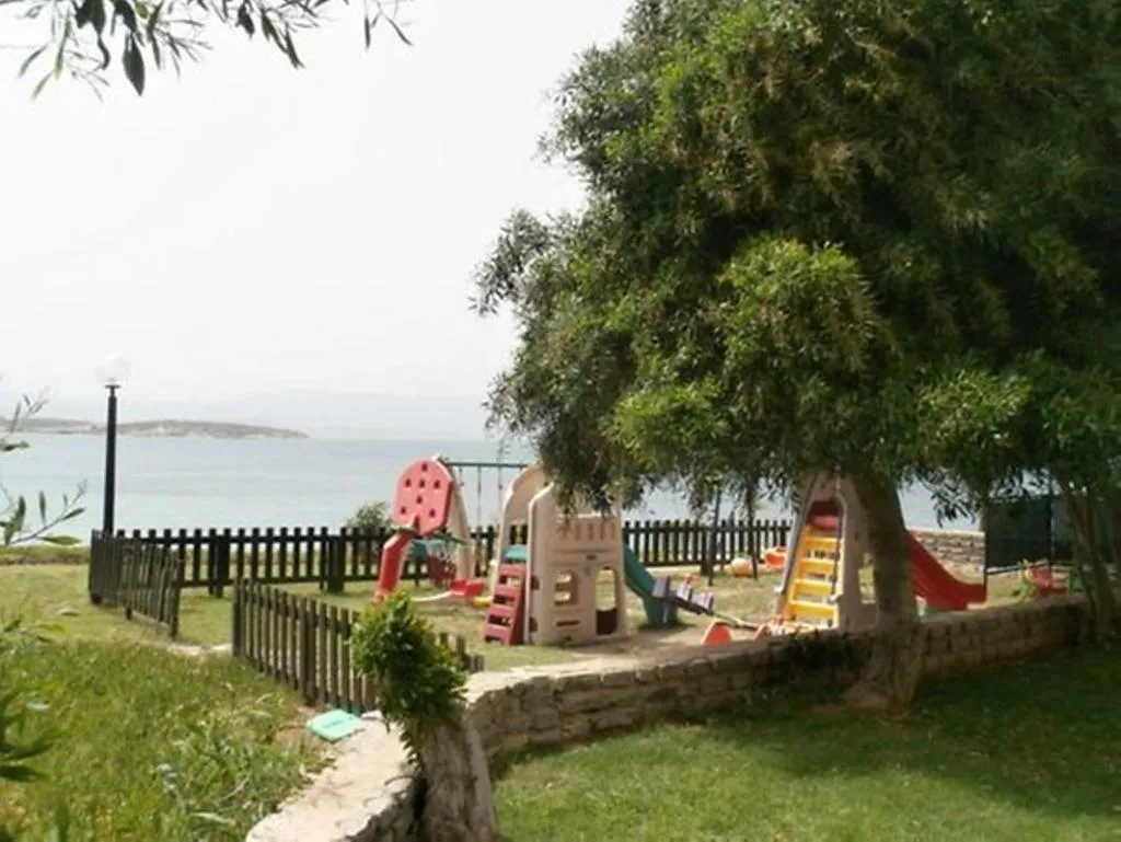 Hotele dhe plazhe në Çeşme, Turqi