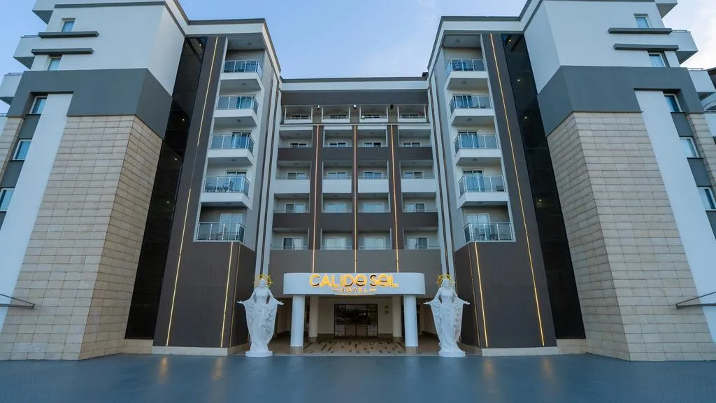 Calido Sol Hotel, pamje e hotelit në Alanya