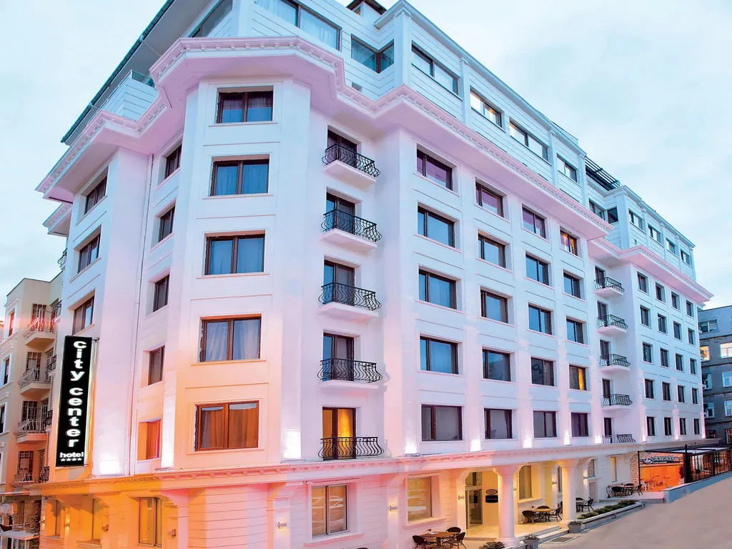 City Center Hotel, pamje e hotelit në Stamboll