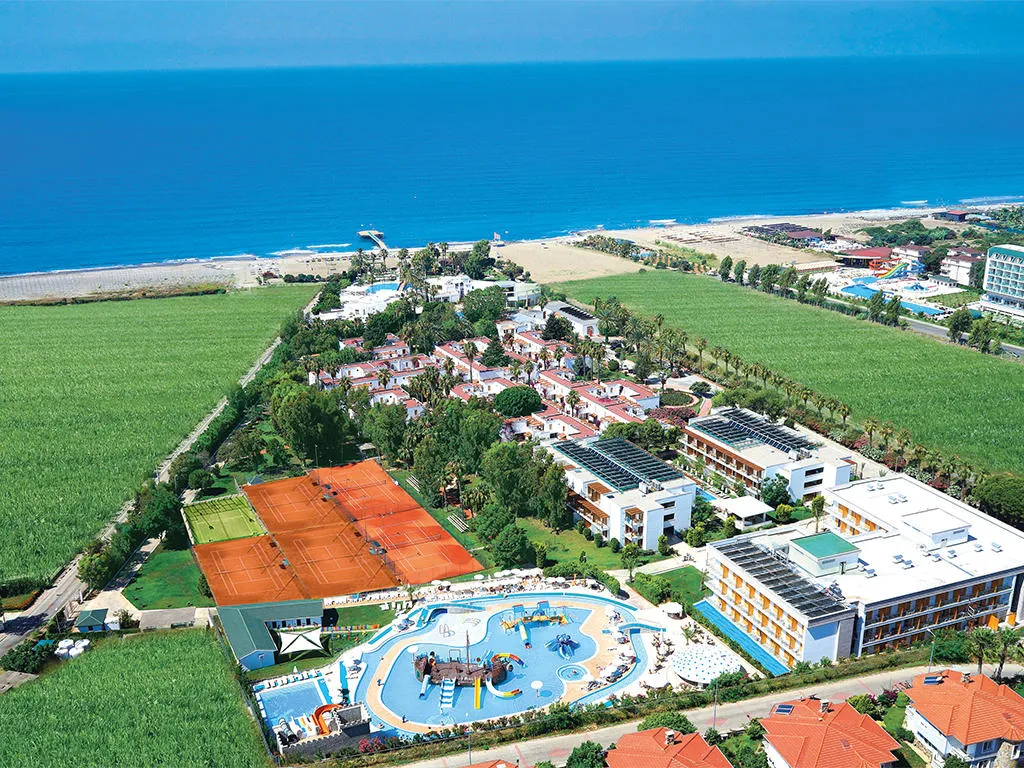 Club Kastalia Holiday Village, pamje e hotelit në Alanya
