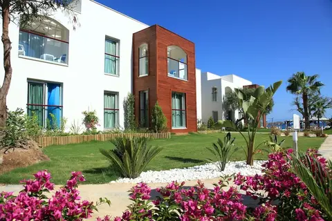 Costa Luvi Boutique Hotel, fotografia 11 nga 20