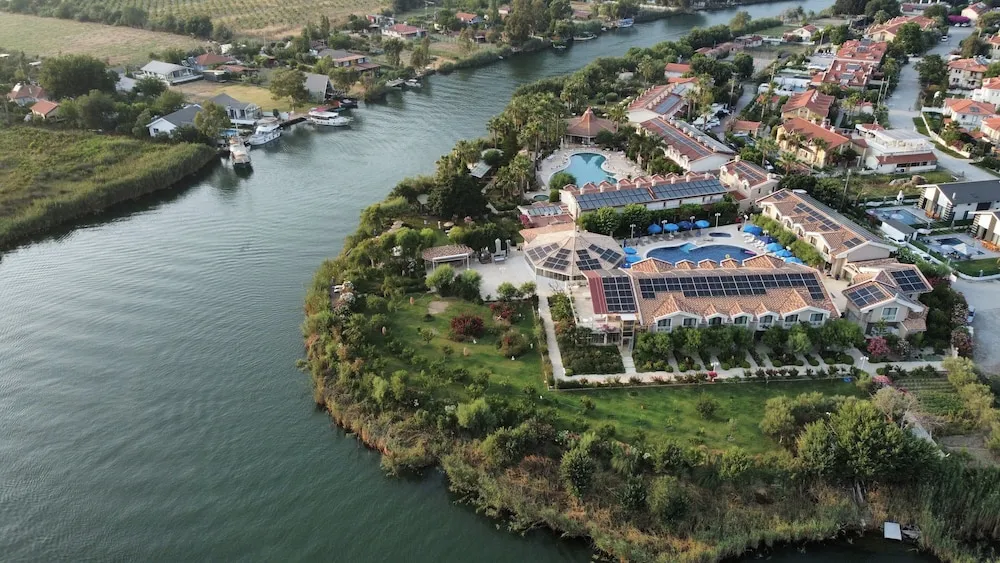 Dalyan Resort, pamje e hotelit në Marmaris