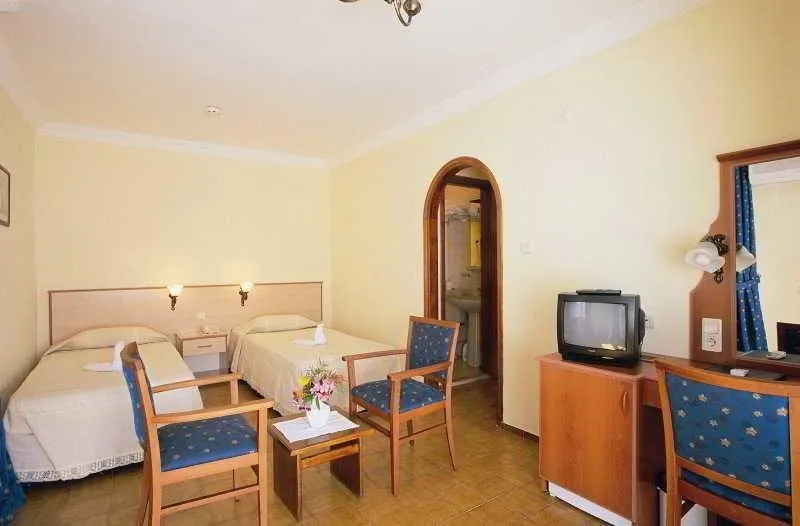 Dogan Paradise Beach, pamje e hotelit në Özdere