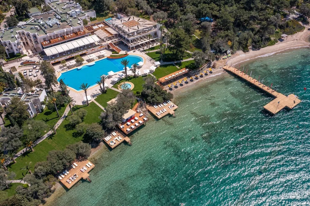 Doubletree by Hilton Bodrum Isıl Club Resort, pamje e hotelit në Bodrum