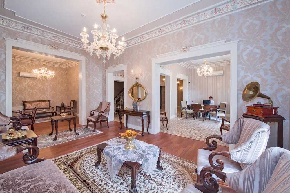Enderun Hotel Istanbul, pamje e hotelit në Stamboll