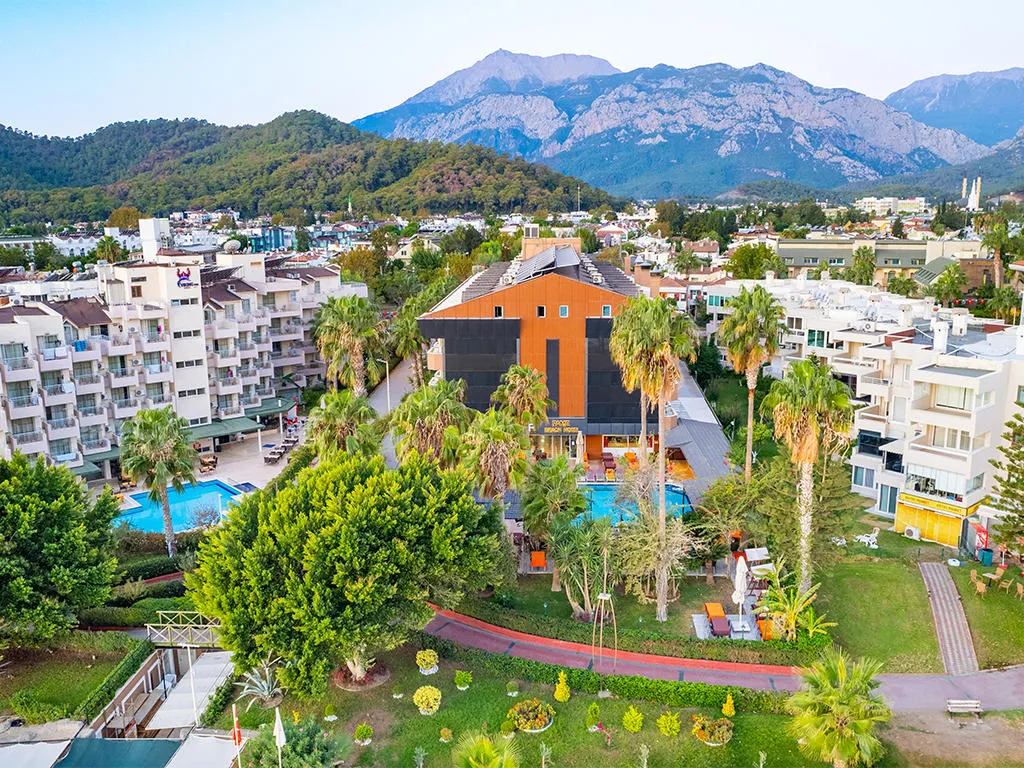 Fame Beach, pamje e hotelit në Kemer