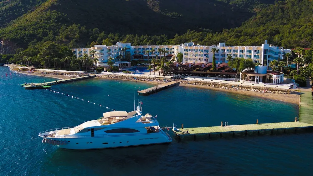 Fortezza Beach Resort Hotel, pamje e hotelit në Marmaris