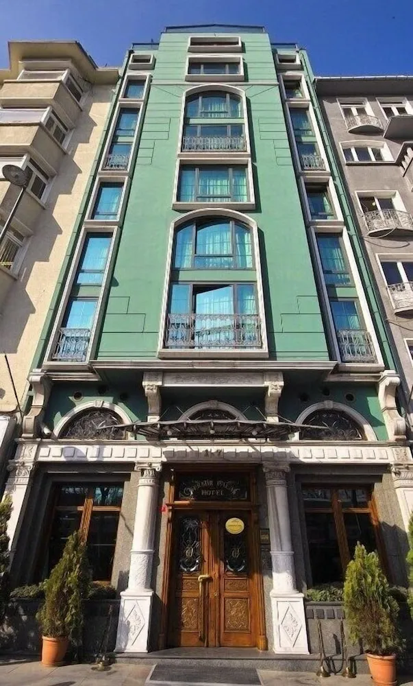 Germir Palas Hotel, pamje e hotelit në Stamboll