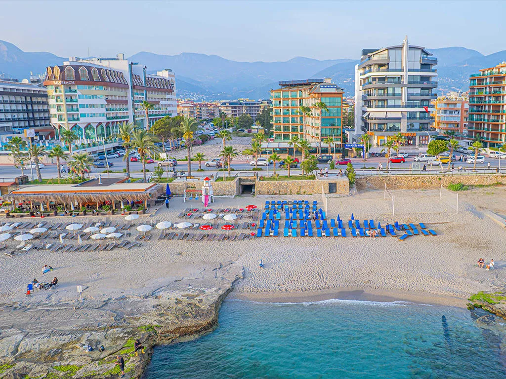Grand Barhan Beach Hotel, pamje e hotelit në Alanya