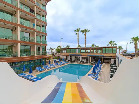 Grand Barhan Beach Hotel, fotografia 12 nga 20