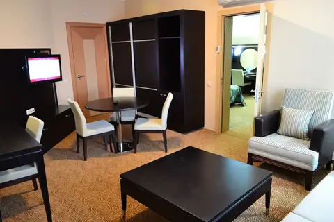 Grand Belish Hotel, fotografia 7 nga 20