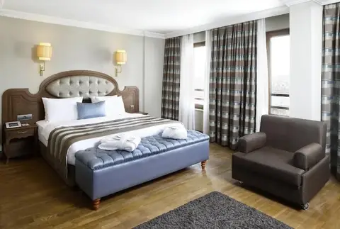 Grand Halic Goldenhorn, fotografia 14 nga 20