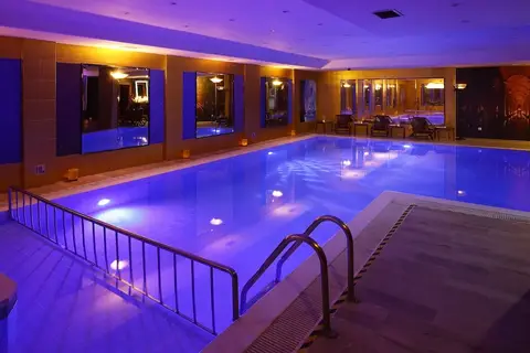 Grand Halic Goldenhorn, fotografia 18 nga 20