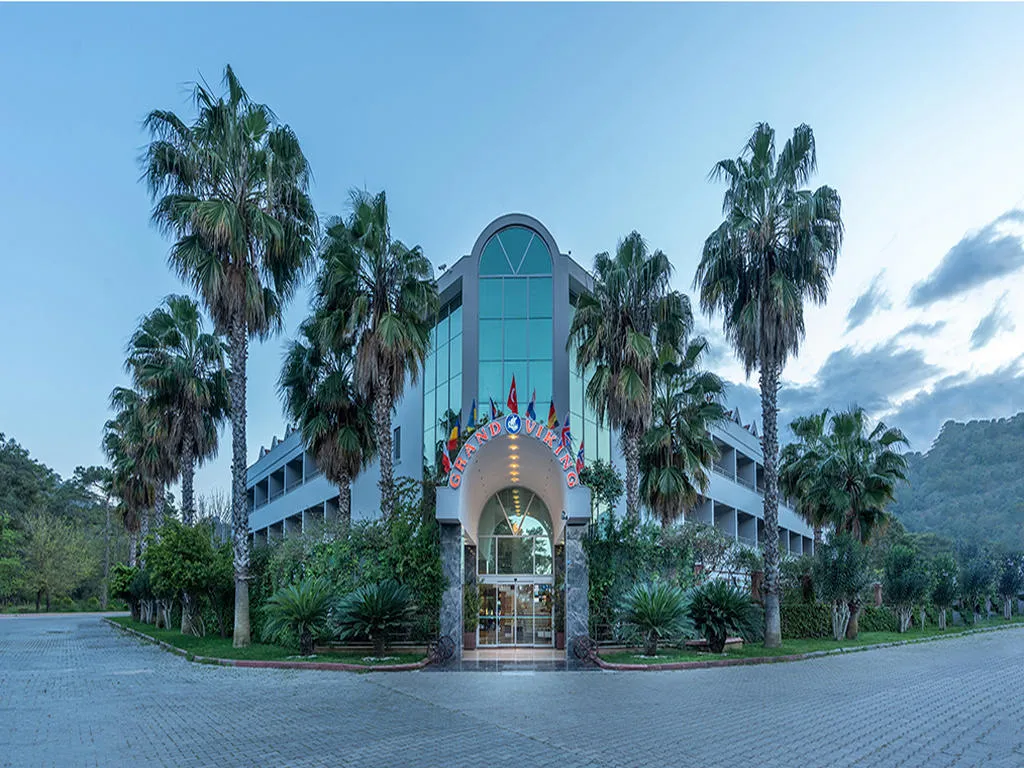 Grand Viking Hotel, pamje e hotelit në Kemer