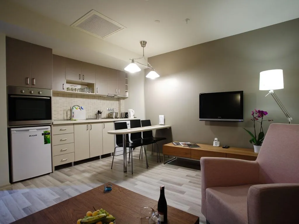 Home Stay Home Sisli, pamje e hotelit në Stamboll
