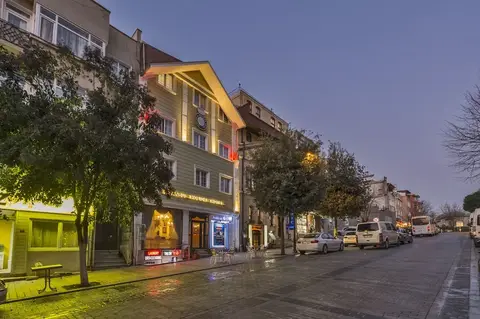Istanbul Holiday Hotel, Stamboll