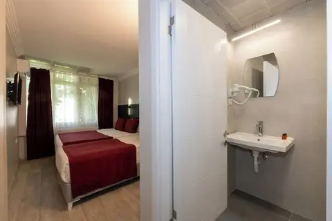 Istanbul Holiday Hotel, fotografia 18 nga 20