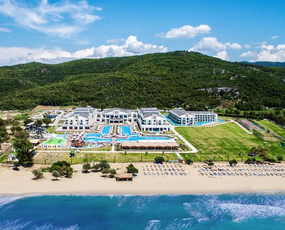 Korumar Ephesus Beach & Spa Resort, pamje e hotelit në Kusadasi