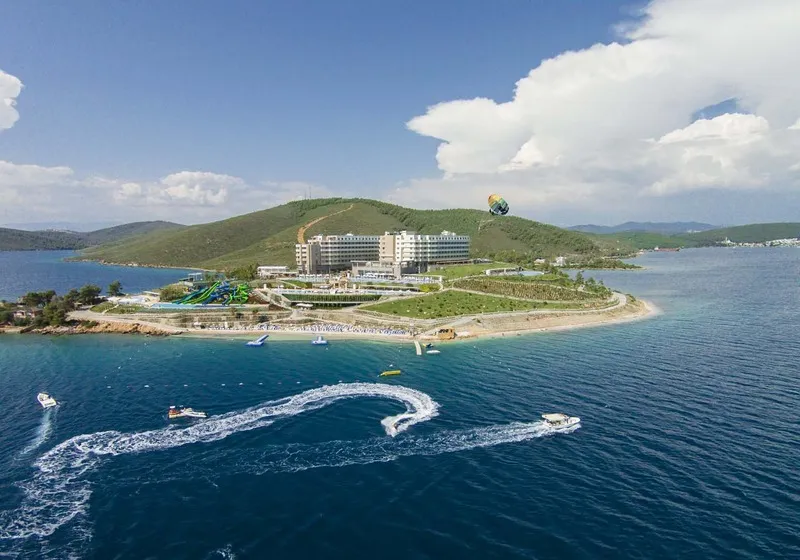 La Blanche Island Bodrum, pamje e hotelit në Bodrum
