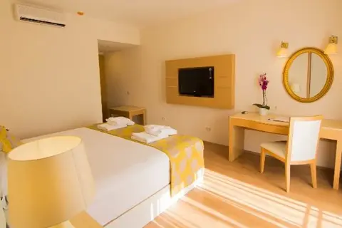Ladonia Hotels Del Mare Boutique Hotel, fotografia 13 nga 19