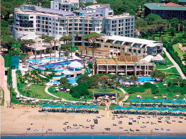 Limak Atlantis Deluxe Hotel & Resort, pamje e hotelit në Belek