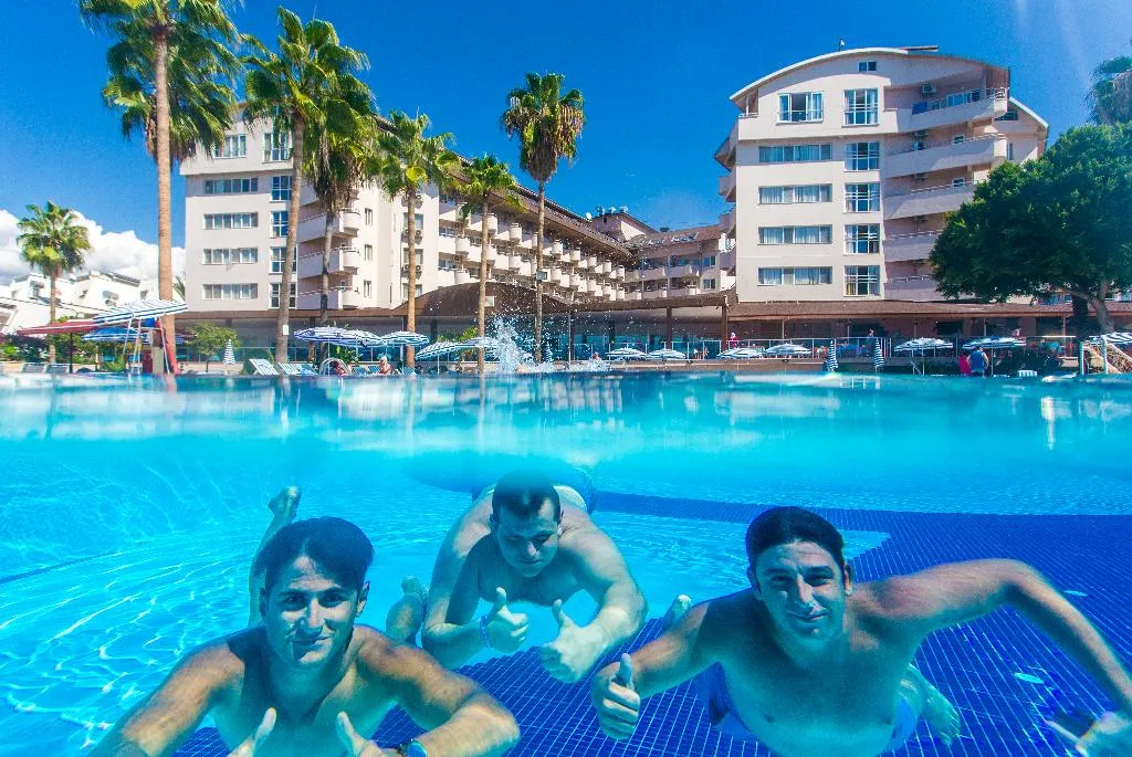 Lonicera World Hotel, pamje e hotelit në Alanya