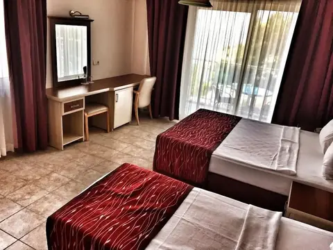 Meric Hotel Turunc, fotografia 13 nga 20