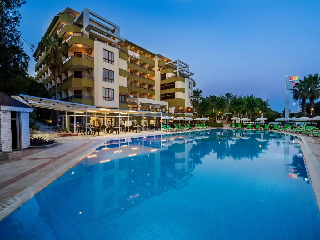 Miarosa Incekum Beach, pamje e hotelit në Alanya