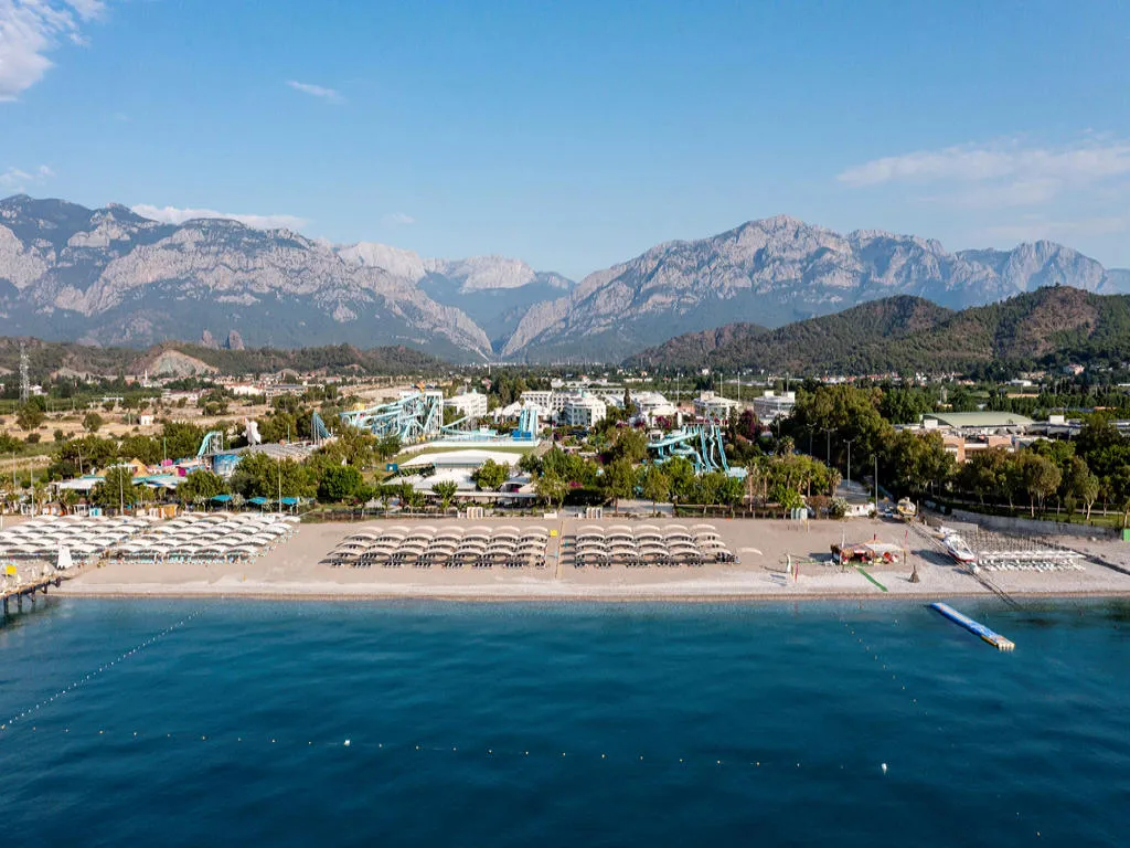 Miarosa Kemer Beach, pamje e hotelit në Kemer