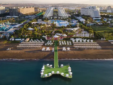 Miracle Resort Hotel, Lara