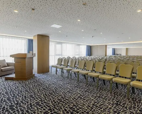 Nearport Hotel, fotografia 13 nga 15