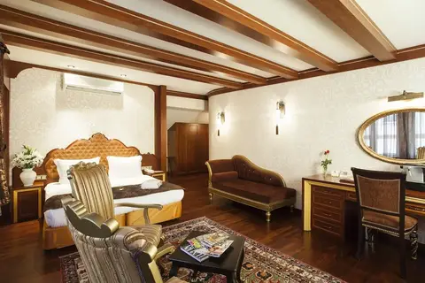 Ottoman Hotel Imperial, fotografia 14 nga 20