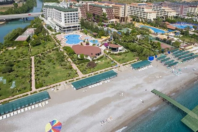 Perre Delta Hotel, pamje e hotelit në Alanya