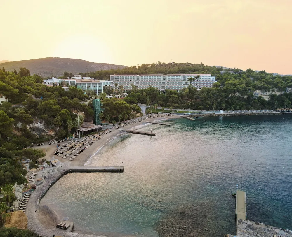 Pine Bay Holiday Resort, pamje e hotelit në Kusadasi