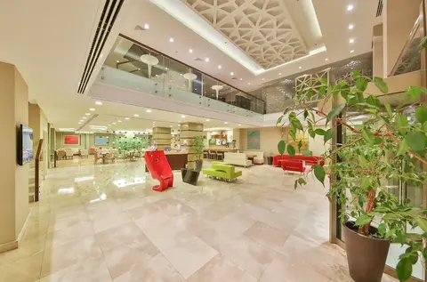 Ramada by Wyndham Istanbul Taksim, fotografia 12 nga 20