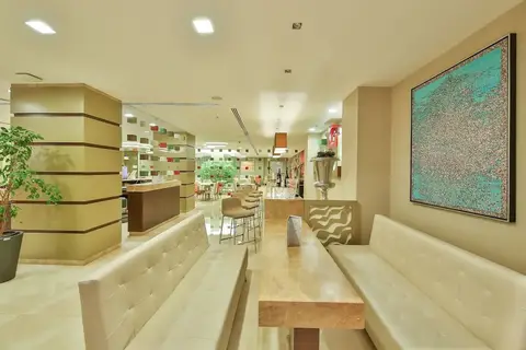 Ramada by Wyndham Istanbul Taksim, fotografia 16 nga 20