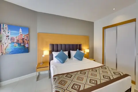 Ramada Hotel & Suites by Wyndham Kusadasi, fotografia 13 nga 20