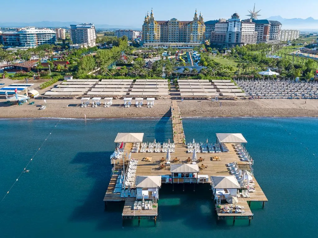 Royal Holiday Palace, pamje e hotelit në Lara