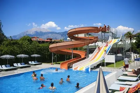 Sailors Beach Club, fotografia 5 nga 20