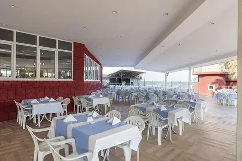 Sailors Beach Club, fotografia 17 nga 20