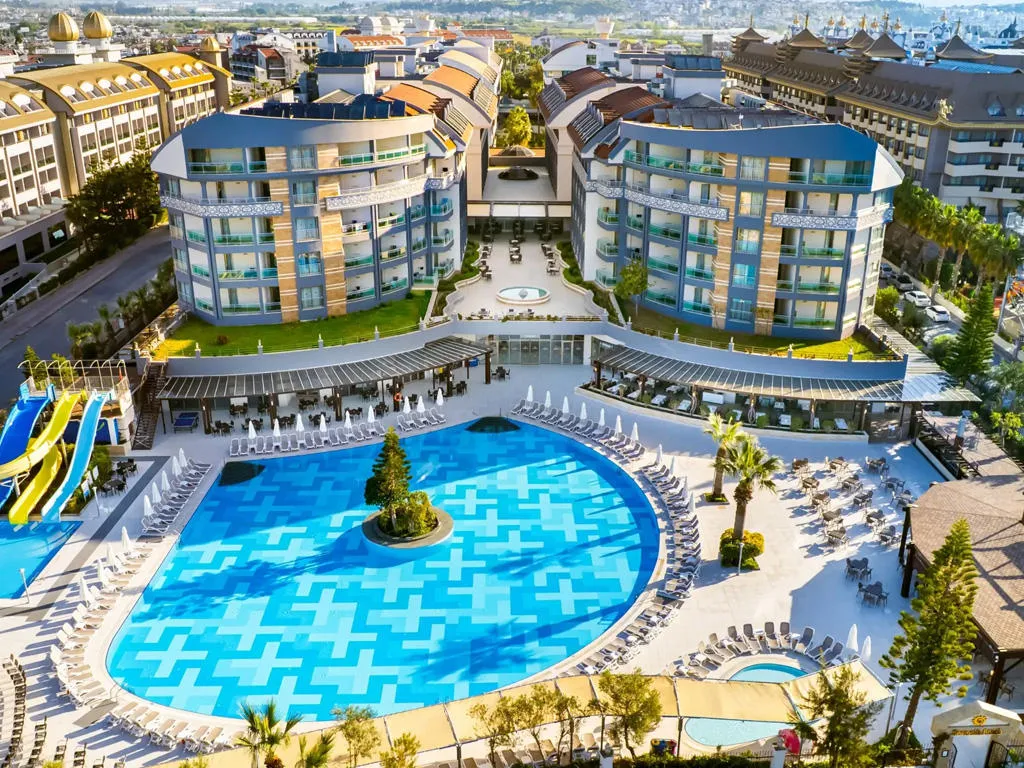 Seamelia Beach Resort Hotel & SPA, pamje e hotelit në Side